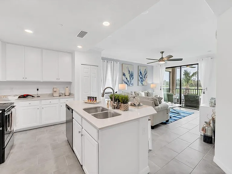 18114 Gawthrop Dr #201 — Photo 17