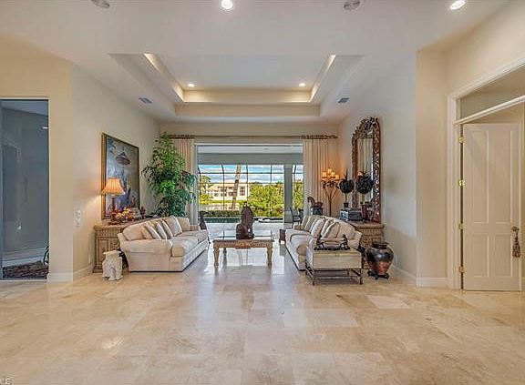 5th image of 27241 Oak Knoll Dr