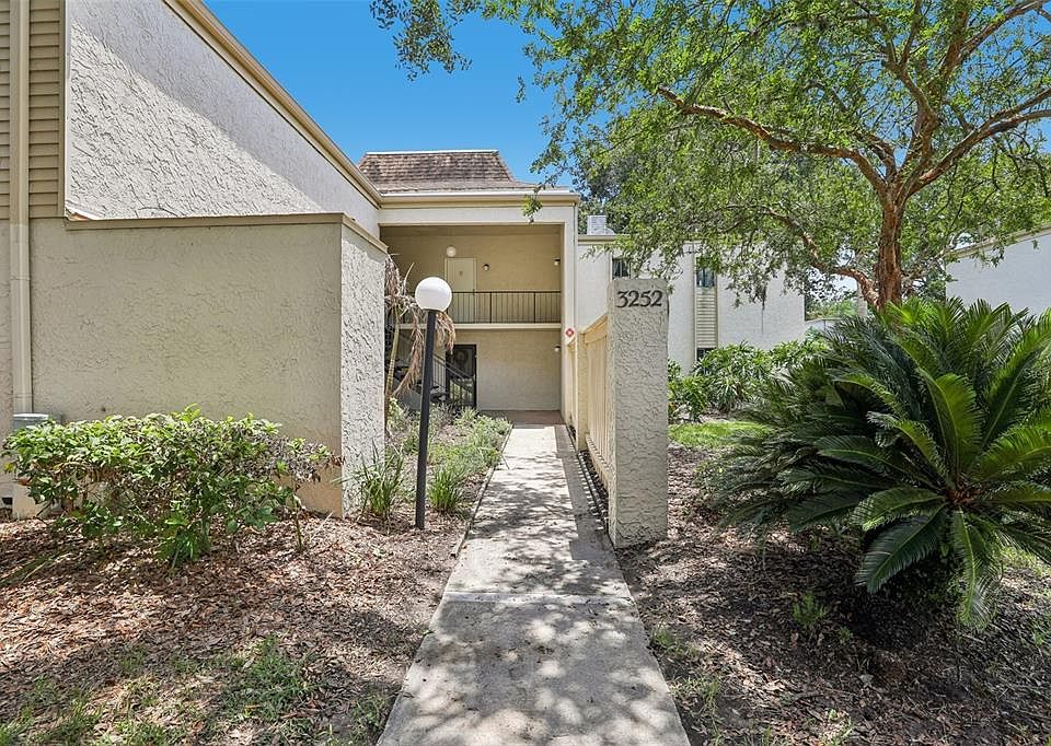 1st image of 3252 S SEMORAN BOULEVARD #22