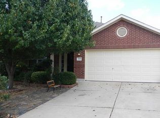 709 Ranier Ln, Round Rock, TX 78665