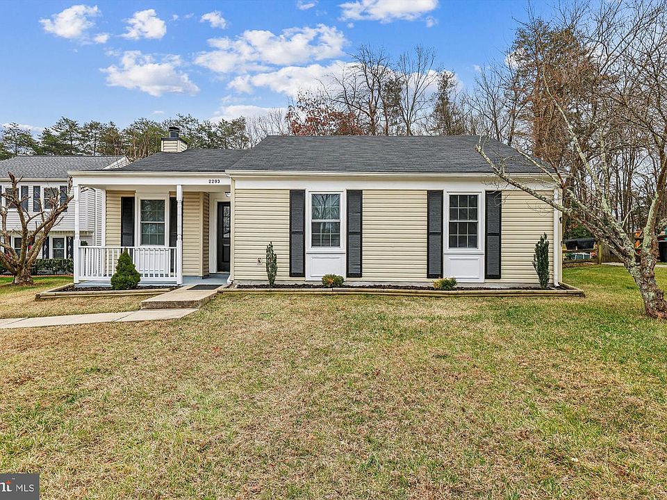 1st image of 2293 Vine Hill Ct