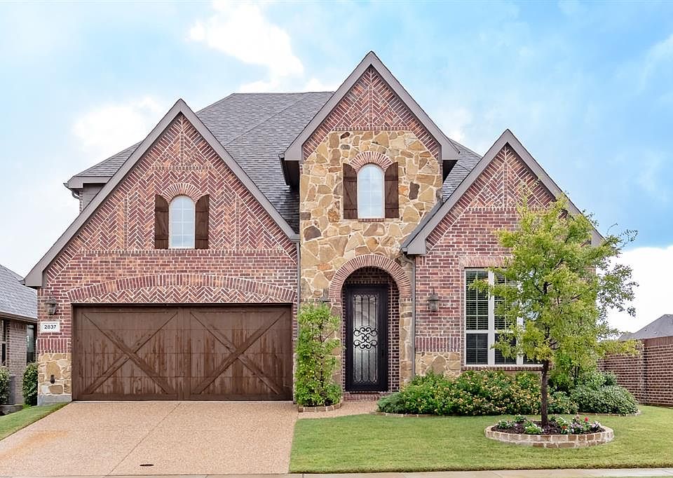 1st image of 2837 Sherwood Dr