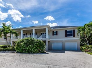 18130 Parkridge Cir, Fort Myers, FL 33908