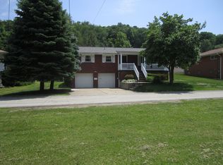105 Belleau Wood Blvd, Trafford, PA 15085