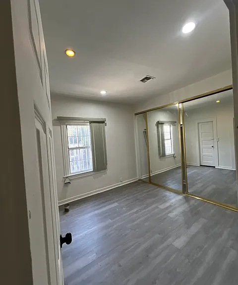 5552 Barton Ave — Photo 9