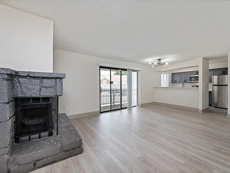 Rosehill Pointe — Photo 69