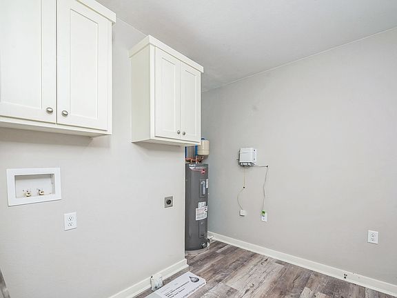 5th image of 1300 Adams St