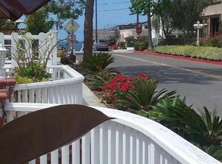 310 Fernleaf Ave, Corona Del Mar, CA 92625