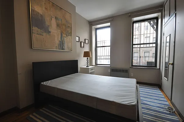 Rented by REAL New York | media 24