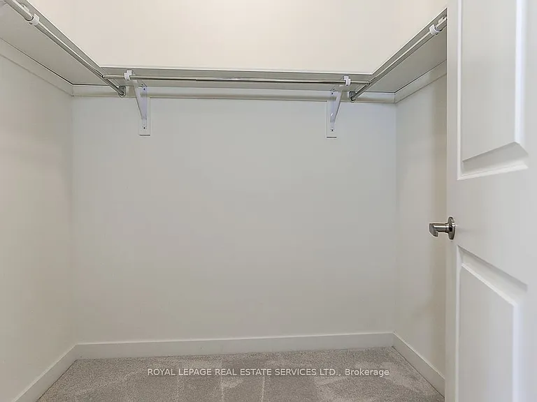 44 Hewison Ave — Photo 23