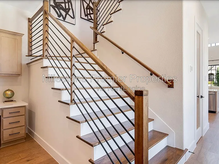 7251 Van Tuyl Pkwy — Photo 12