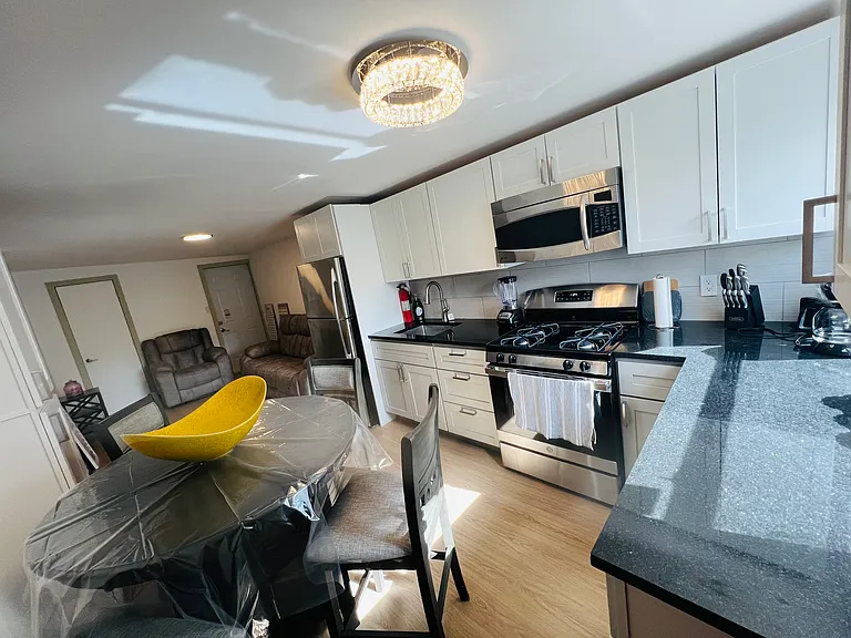 6840 SW 16th Ct — Photo 12