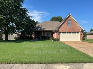 8488 Wolf Valley Ln, Memphis, TN 38133