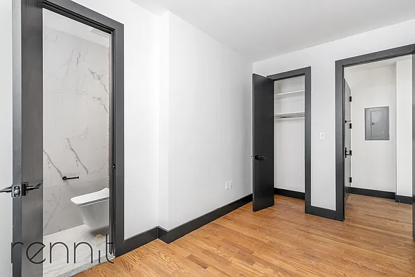 Rented by Rennit Inc. | media 22