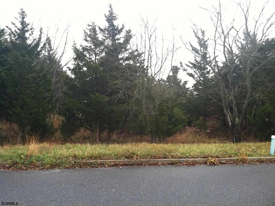 1st image of 5 Woodlawn Ave