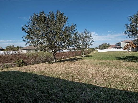 4th image of 504 Washita Stone Dr