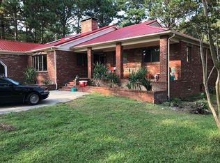 6113 Albatross Dr, New Bern, NC 28560