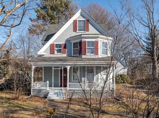 144 Oakland St, Wellesley, MA 02481