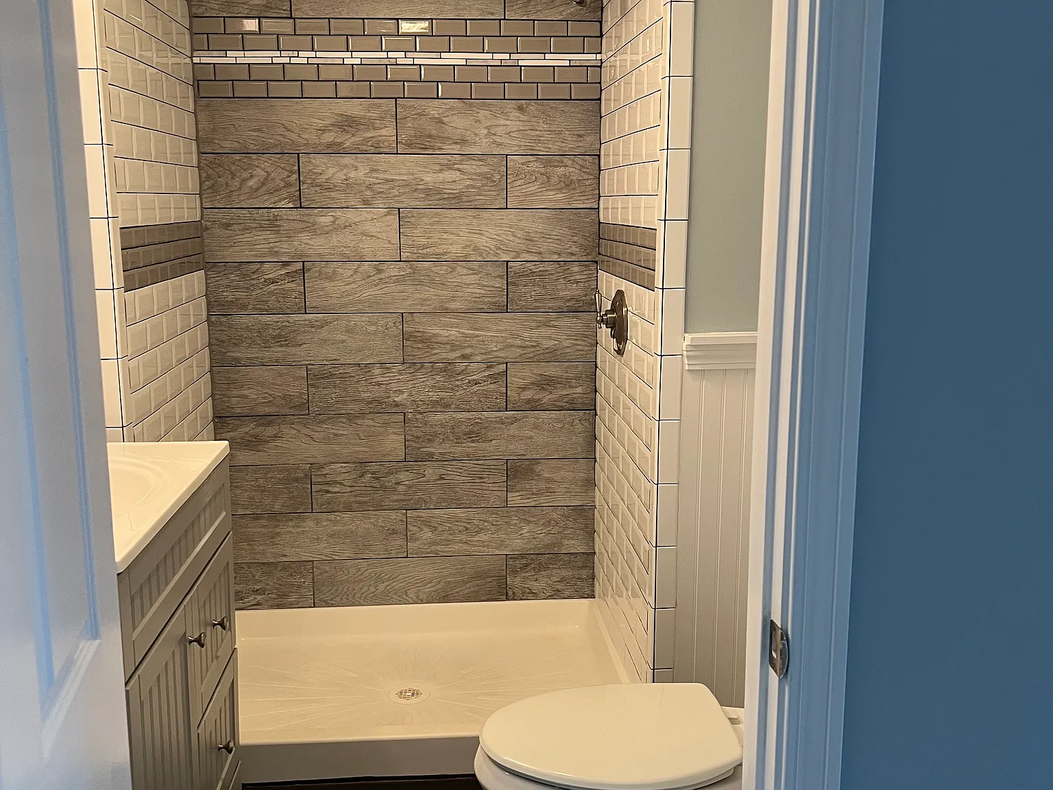 2 bed, 900 sqft, $1,800 — Photo 4