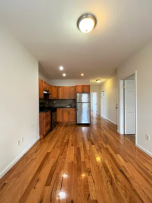 Rented by Compass | media 7