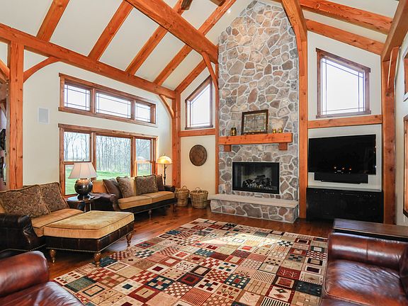 2nd image of 3145 S Meadow Creek Ct