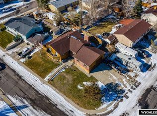 515 Knotty Pine St, Green River, WY 82935