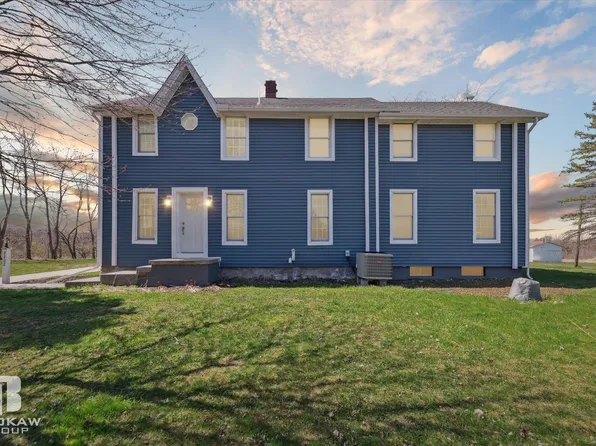 2202 S Washburn Rd, Davison, MI 48423
