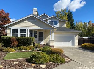 1070 Gaddis Ct, Santa Rosa, CA 95404