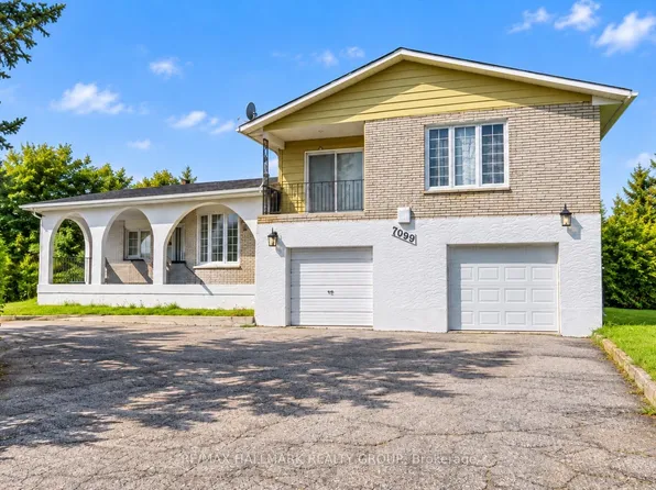 7099 Marco St, Ottawa, ON K4P 1C2