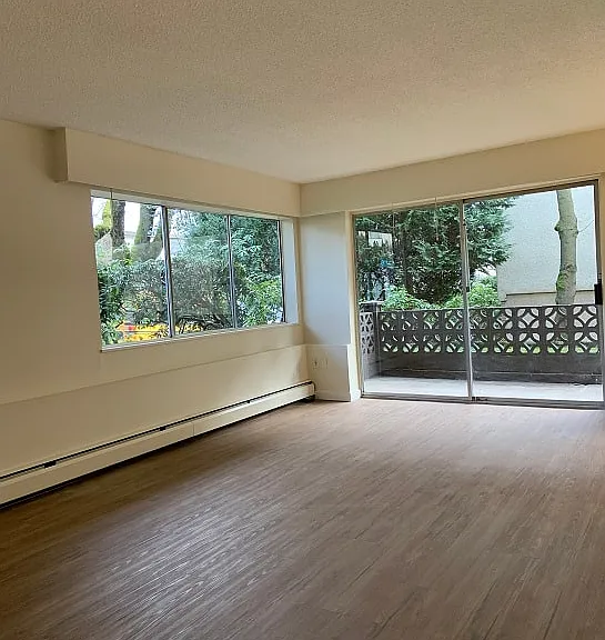8655 Cartier St — Photo 8