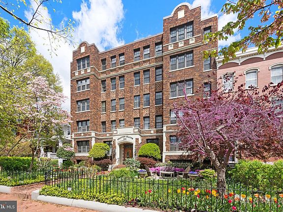 2nd image of 644 Massachusetts Ave NE APT 406