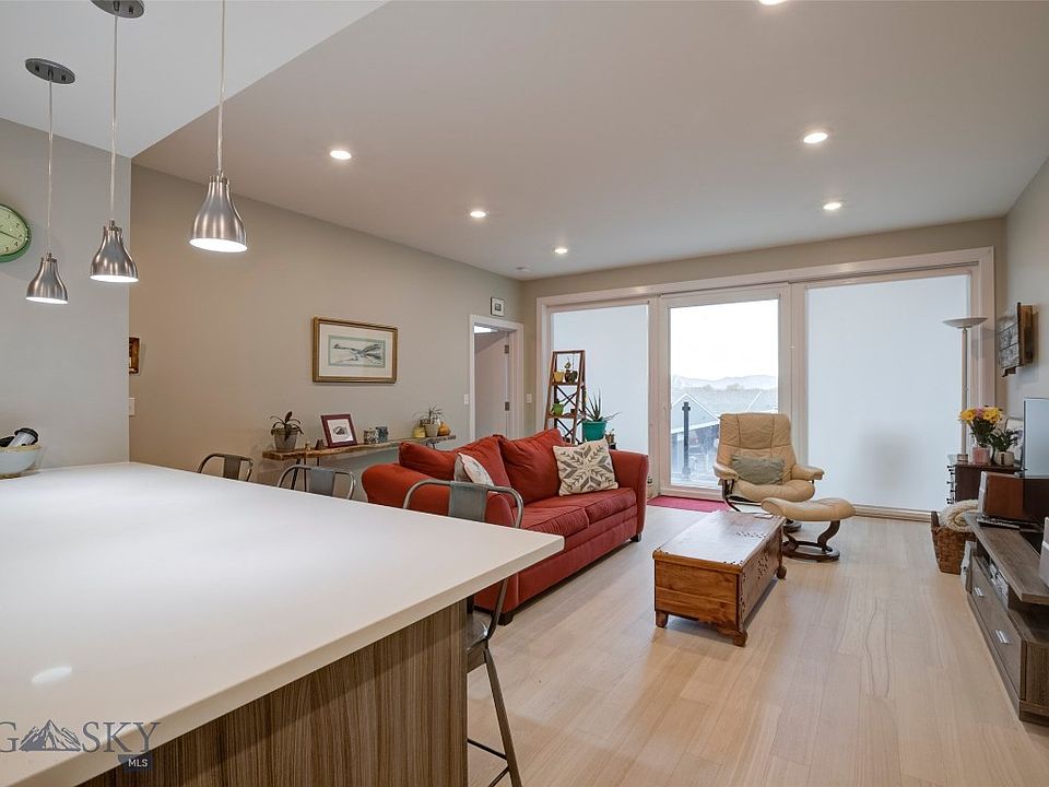 1st image of 476 Enterprise Blvd #208