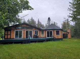 6104 N Borgstrom Rd, Naubinway, MI 49762