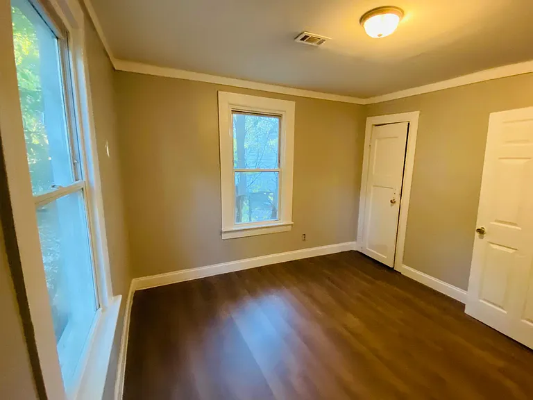 813 Arlington Ave — Photo 12