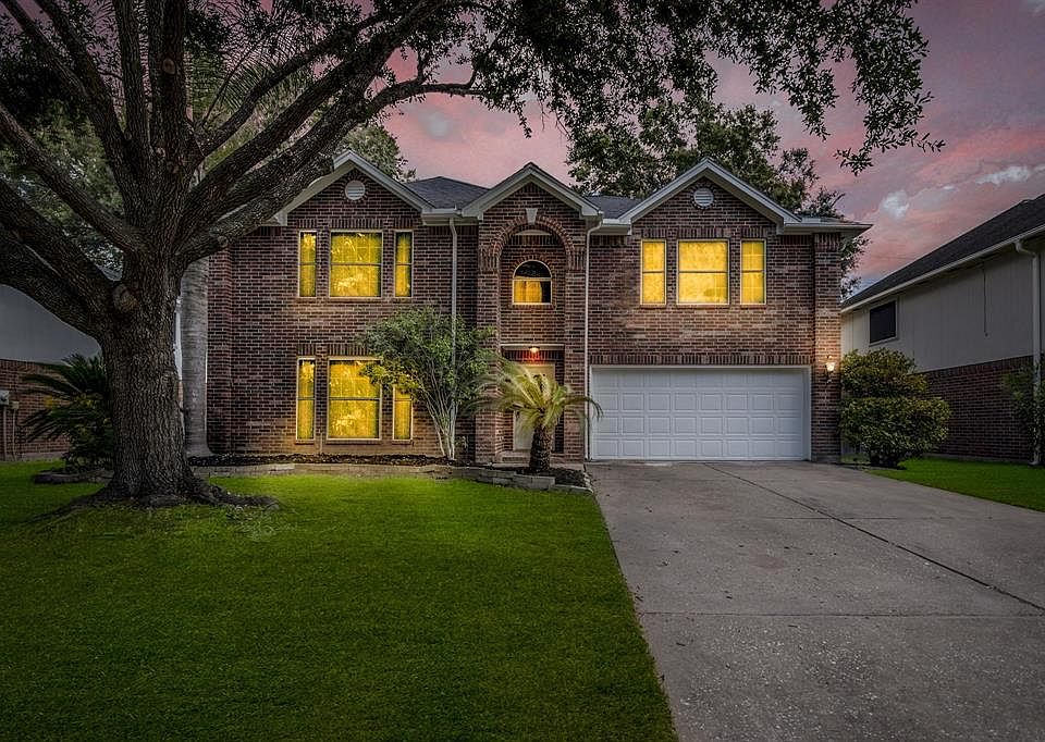 1st image of 6927 Echo Pines Dr