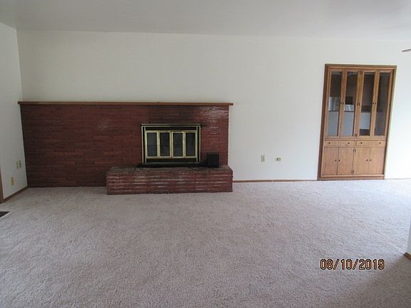 4th image of 319 N 6th St