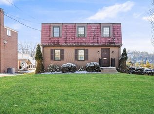 77 W Manilla Ave, Pittsburgh, PA