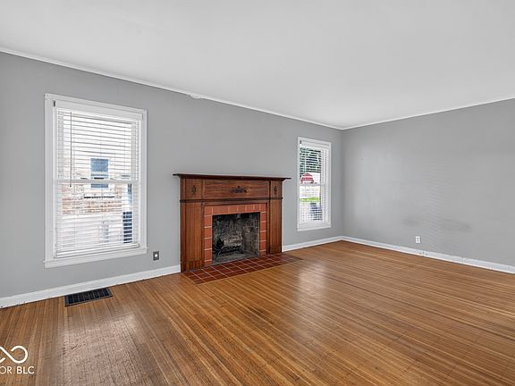 2nd image of 6009 Winthrop Ave