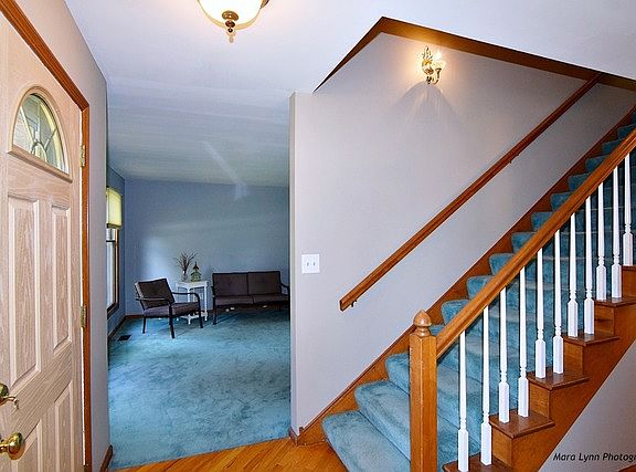 2nd image of 748 Hickman Ln
