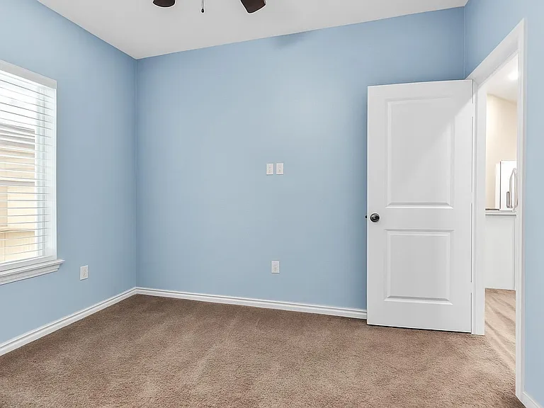 286 Westchase — Photo 14