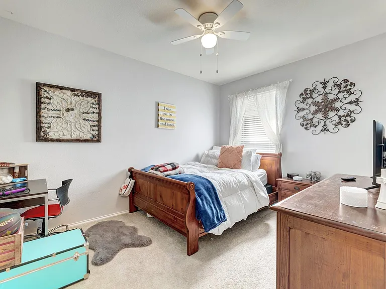 744 Hoot Owl Ln S — Photo 19