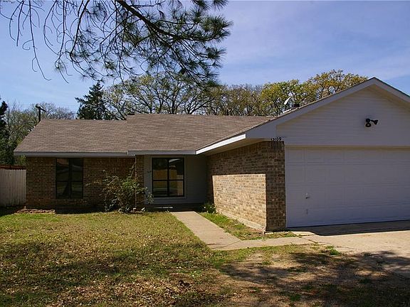2nd image of 13109 Valley Forge Cir