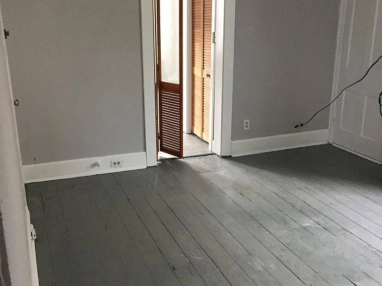 513 Edmond St #2 — Photo 9