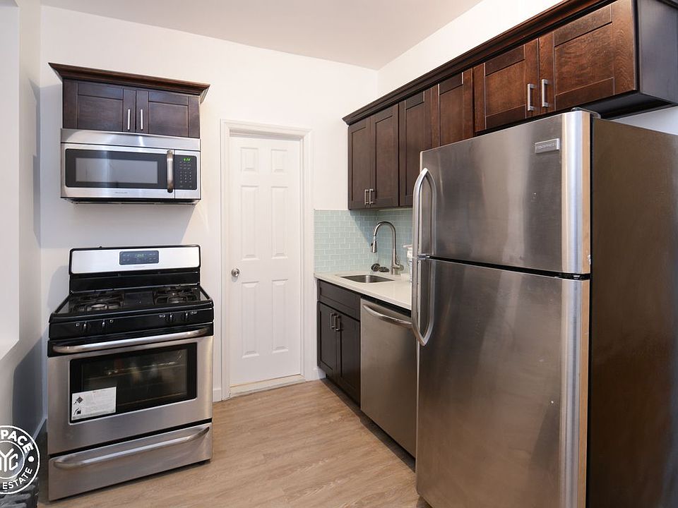 1st image of 650 Rogers Ave APT 1R