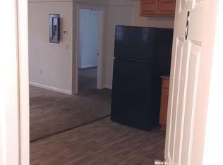 635 Broadway APT 5, Hanover, PA 17331