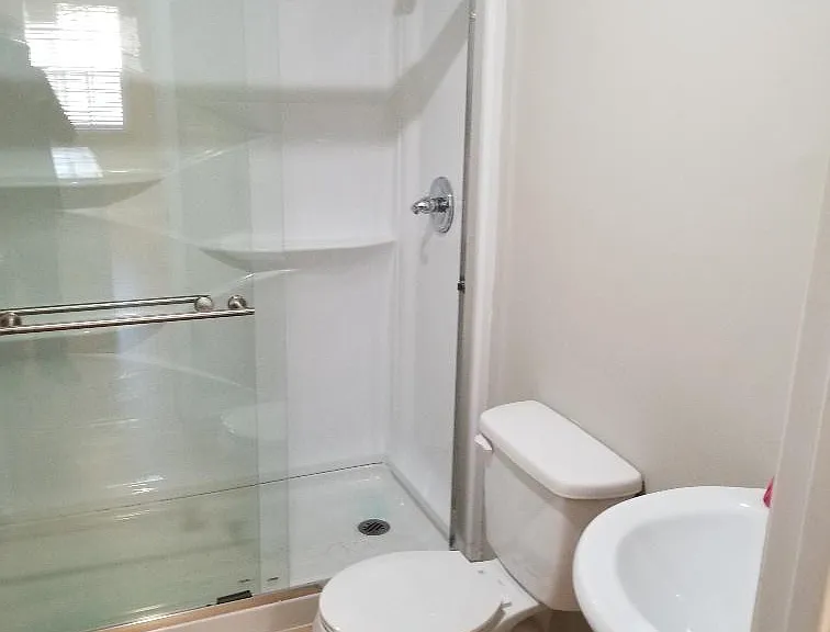 2605 W Martin Luther King Hwy — Photo 5