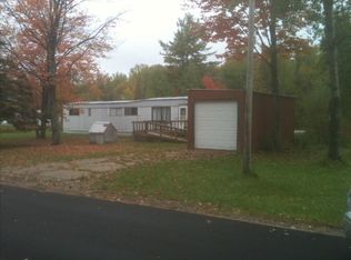 190 Arbutus Ave, Cadillac, MI 49601
