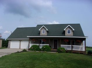 50447 Wickett Rd, Decatur, MI 49045