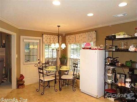 5th image of 9910 Merlot Ln