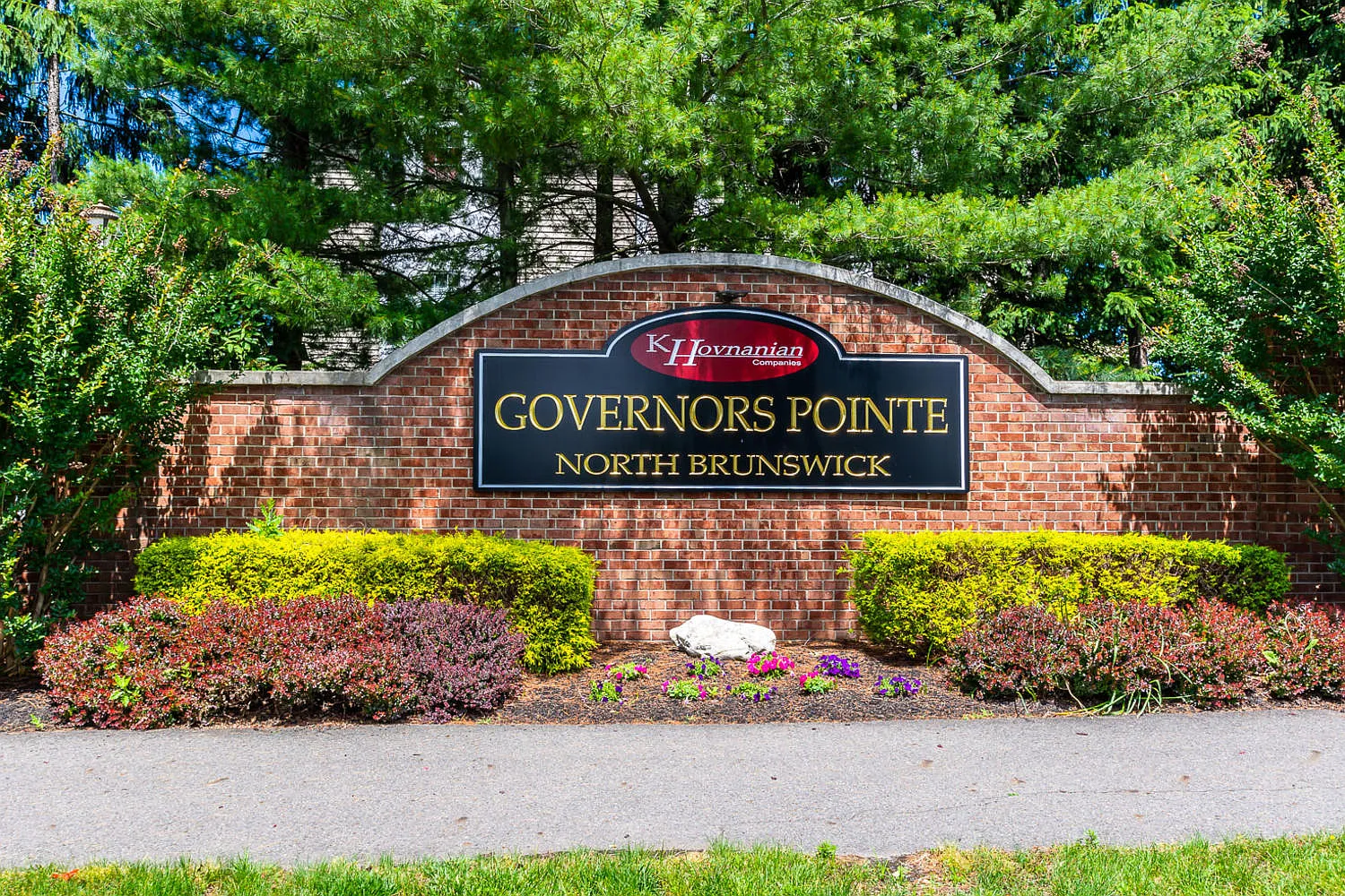 2 bed, 1106 sqft, $2,300 — Photo 3